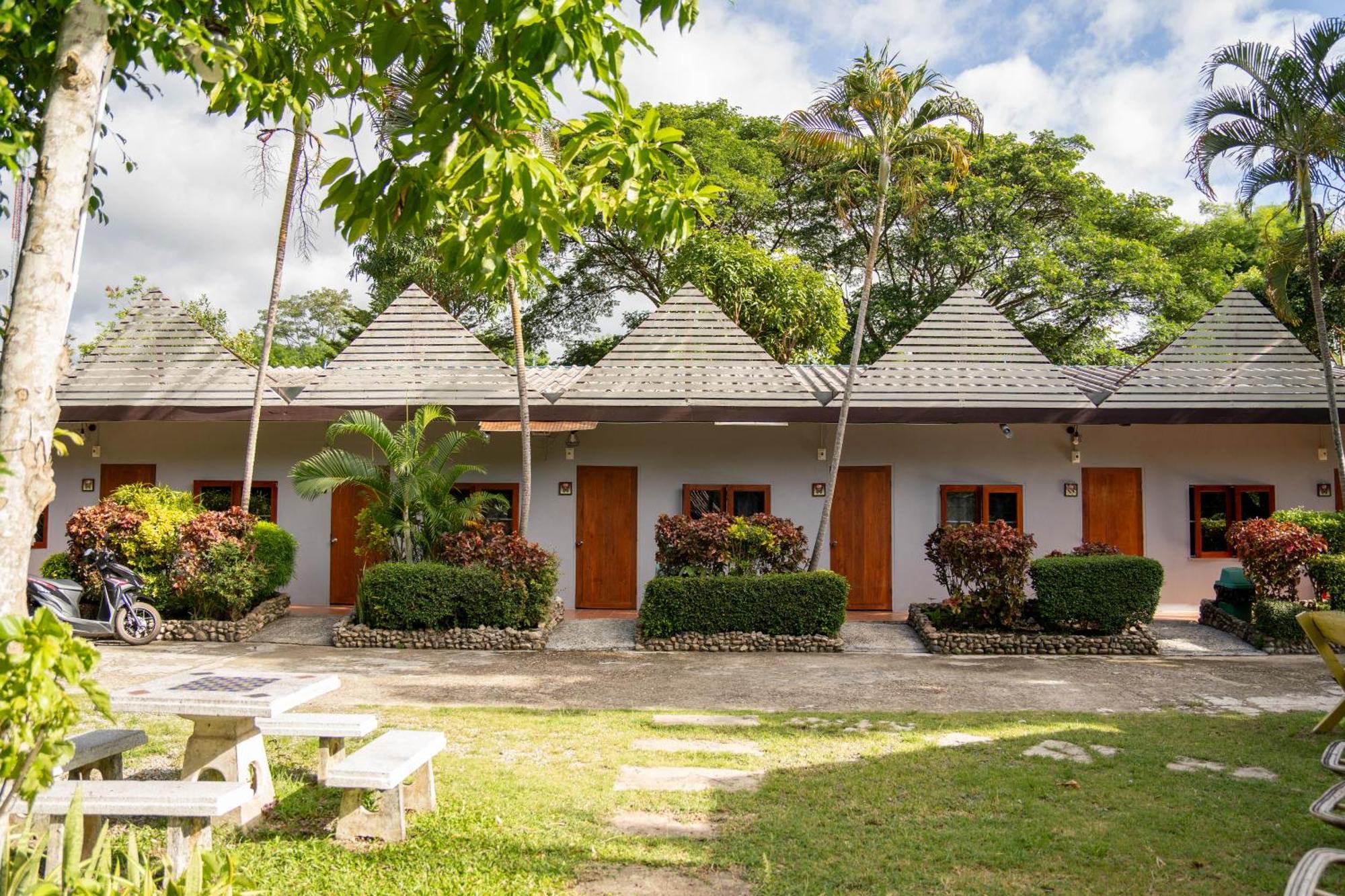 Butterfly Hostel, 拜县 外观 照片