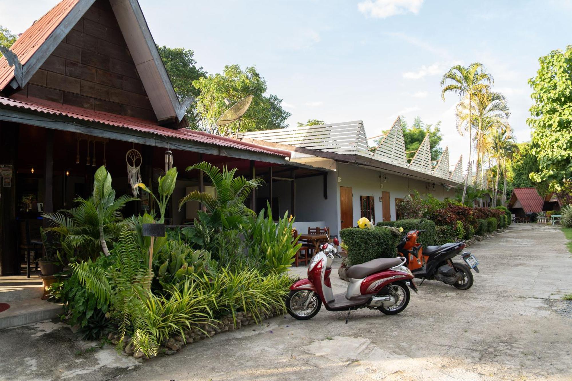 Butterfly Hostel, 拜县 外观 照片